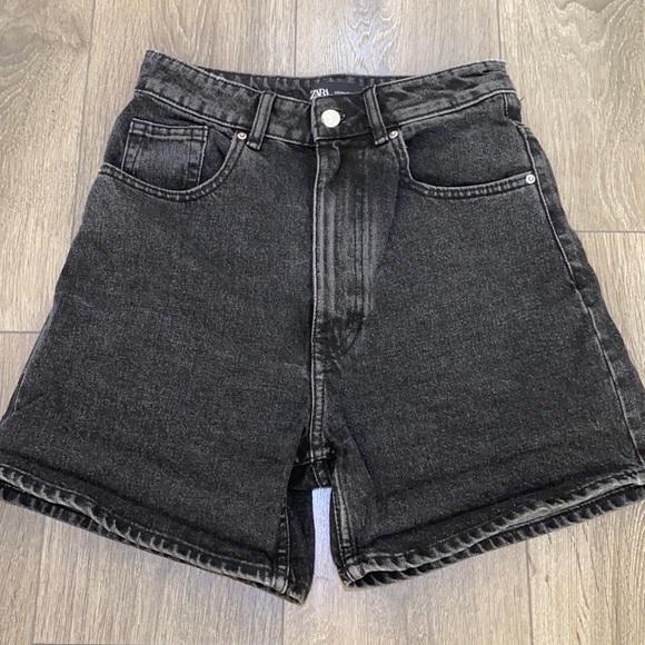 Zara Mom Shorts Size 2